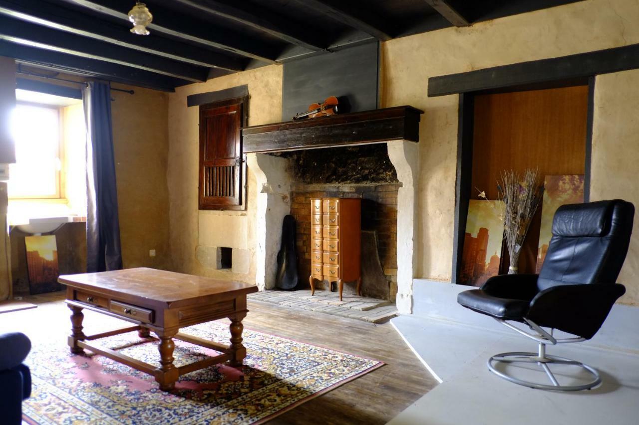 Chambres Des Forges Cellefrouin Екстер'єр фото